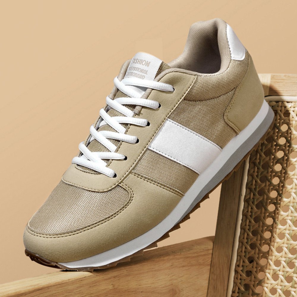 Mottini Retro Sneakers - Hayes Carter